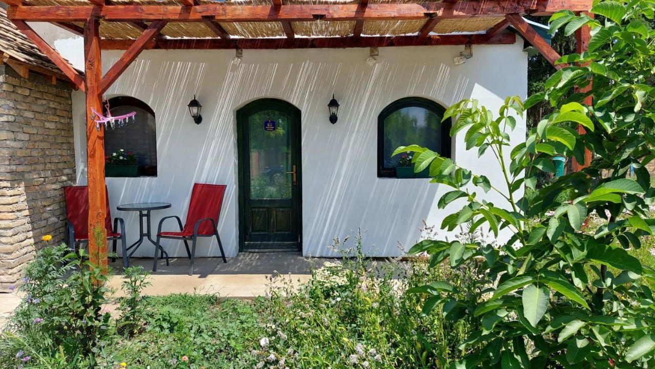 Eva House Pacir Exterior foto